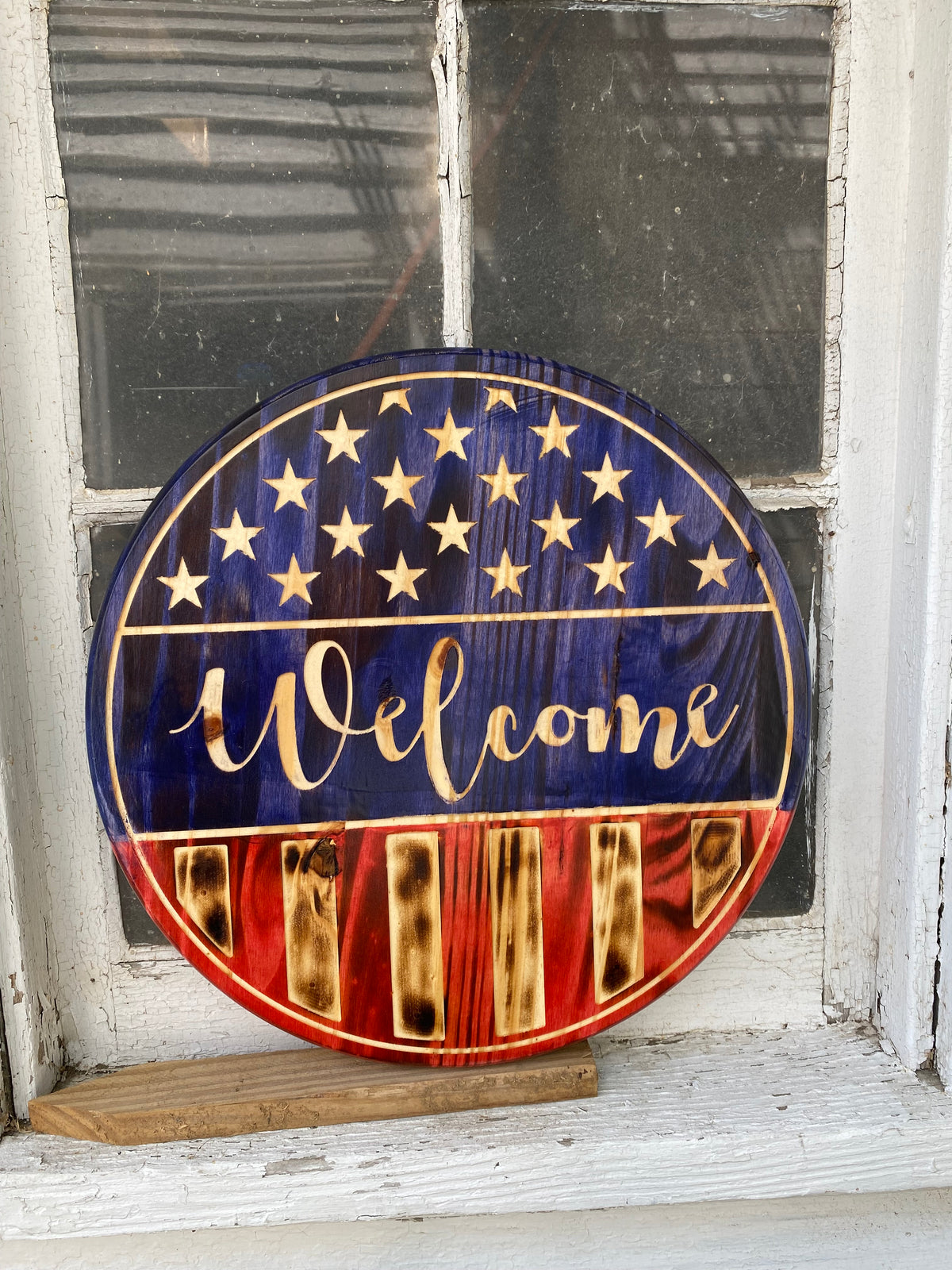 Circle Welcome Sign